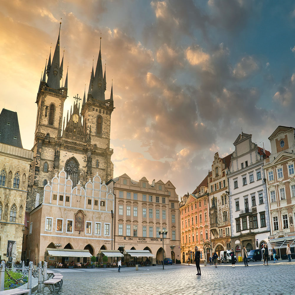 Ian Kelsall-Prague-unsplash.com